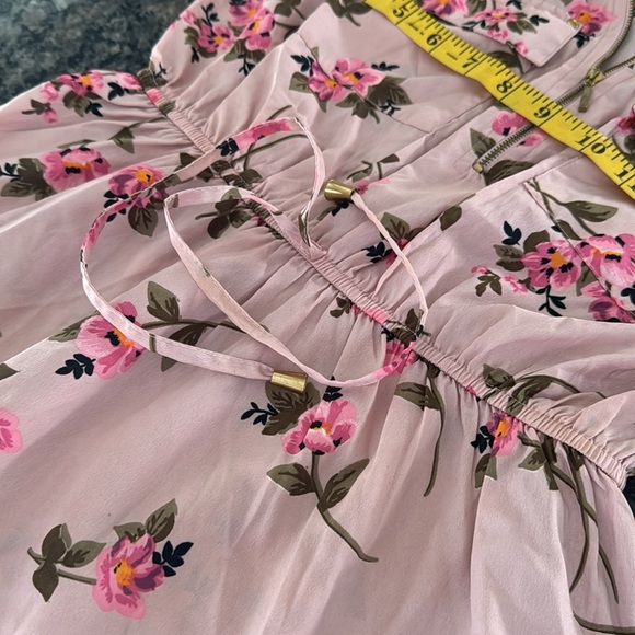 Mileage pink floral half zip blouse short sleeve NWT M - Picture 8 of 10